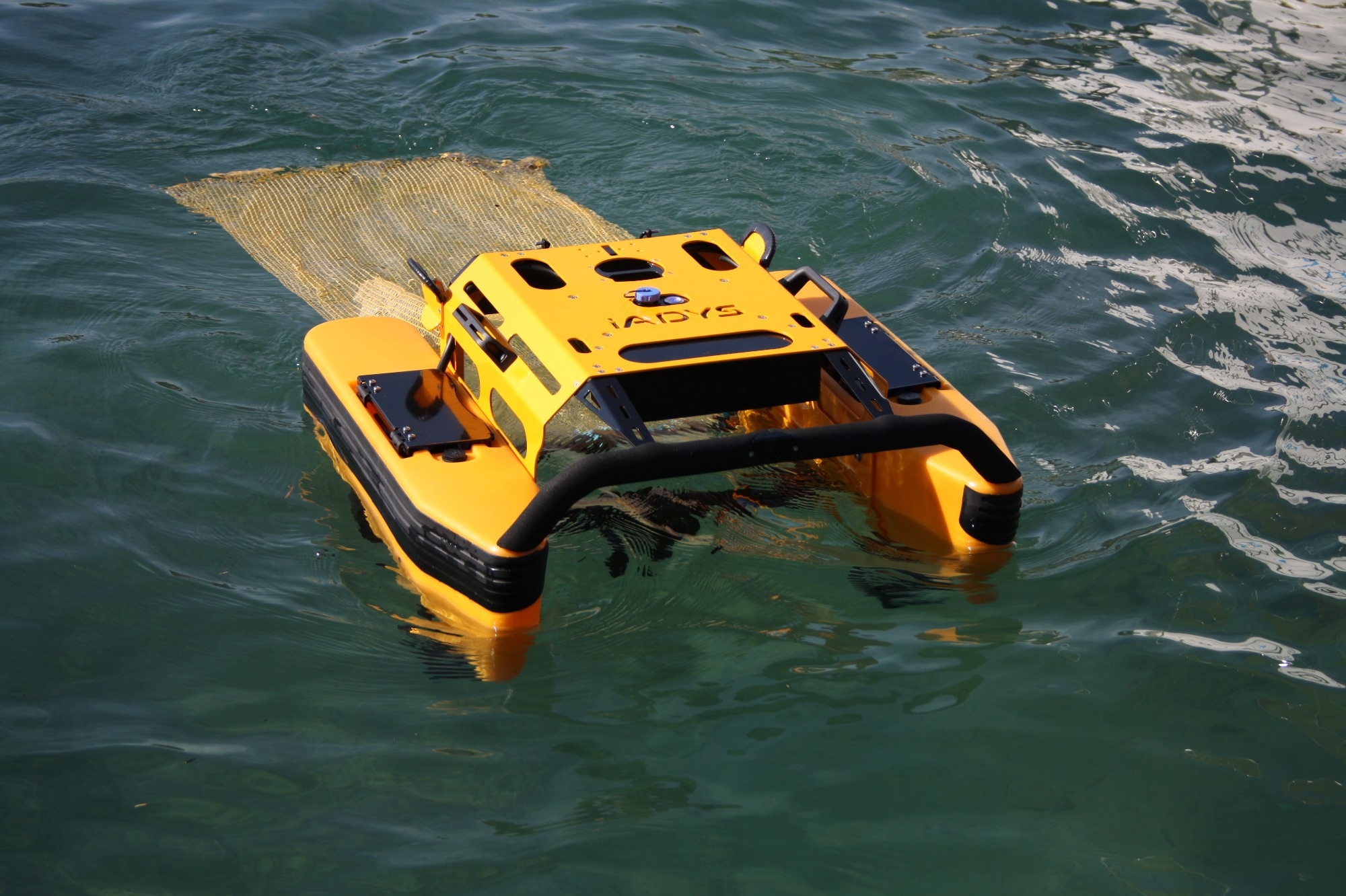Combating the Climate Crisis With the Jellyfishbot.