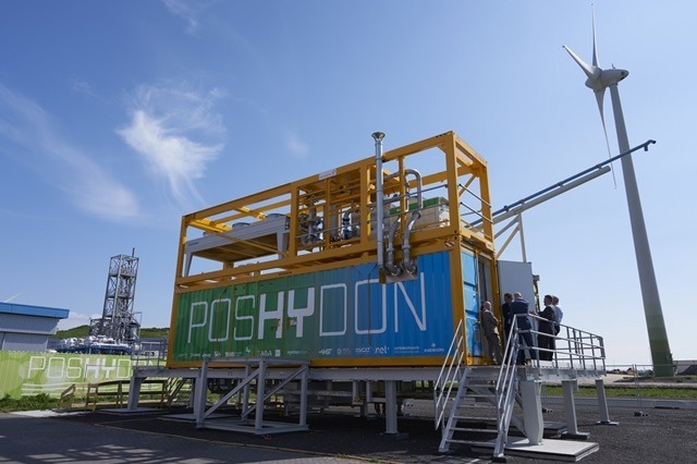 Producing Renewable Hydrogen in an Offshore Environment