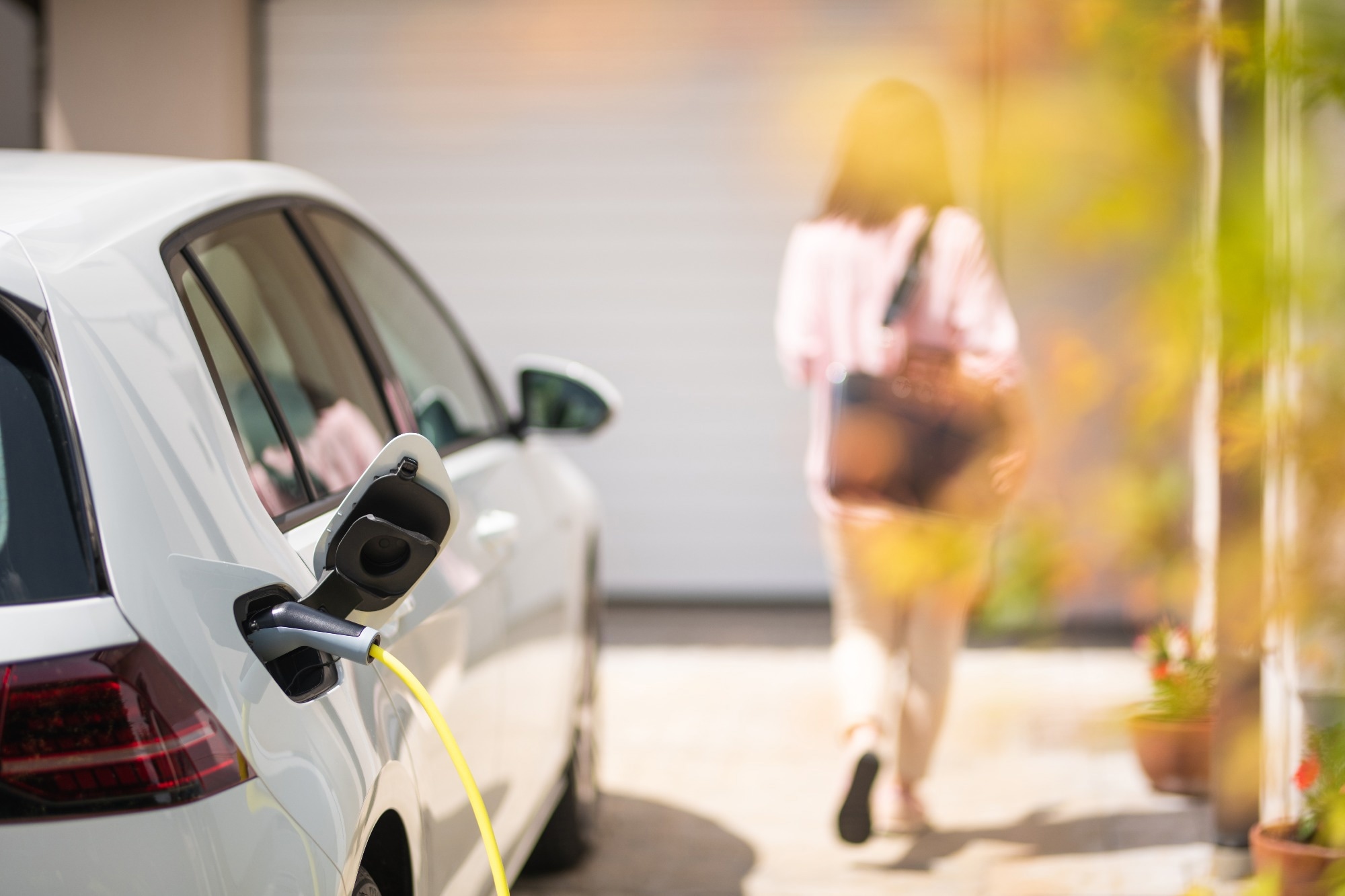 vehicle to grid, ev being charged