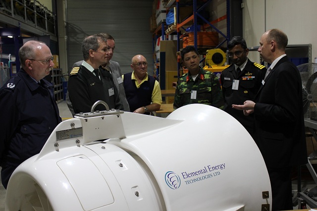International defence forces have shown interest in the SeaUrchin™ . A recent visitor group explores the technology.