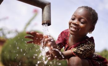Absorbing Water from the Air with Hydropanels: The Next Step in Tackling Water Scarcity?