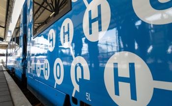 Current and Future Developments in Hydrogen-Fueled Transport
