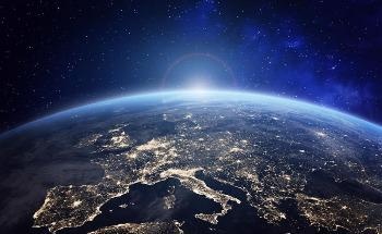 How Does Light Pollution Affect Birds?