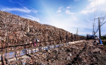 Trash Mountains: How are They Contributing to Climate Change?