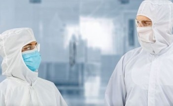 How to Choose the Right PPE for Contamination Control in Manufacturing
