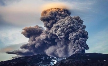 Analyzing Volcanic Gas, Water and Sediment