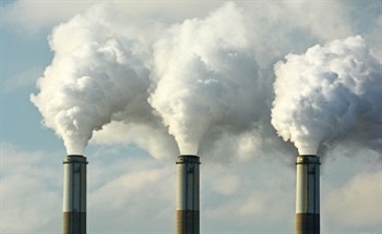 Selective Photo-Activated Catalyst for Carbon Dioxide Conversion