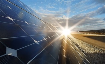 Powering America with Solar and Wind Energy