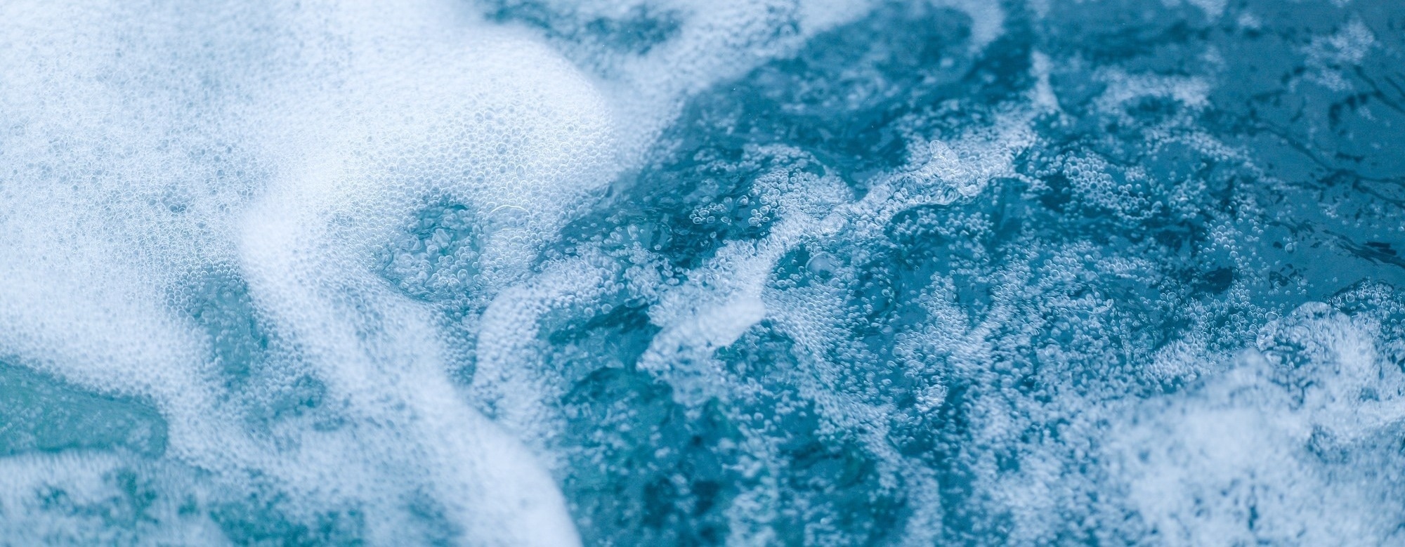 Water-Based Batteries: A Safer Alternative to Lithium-Ion for the Grid?