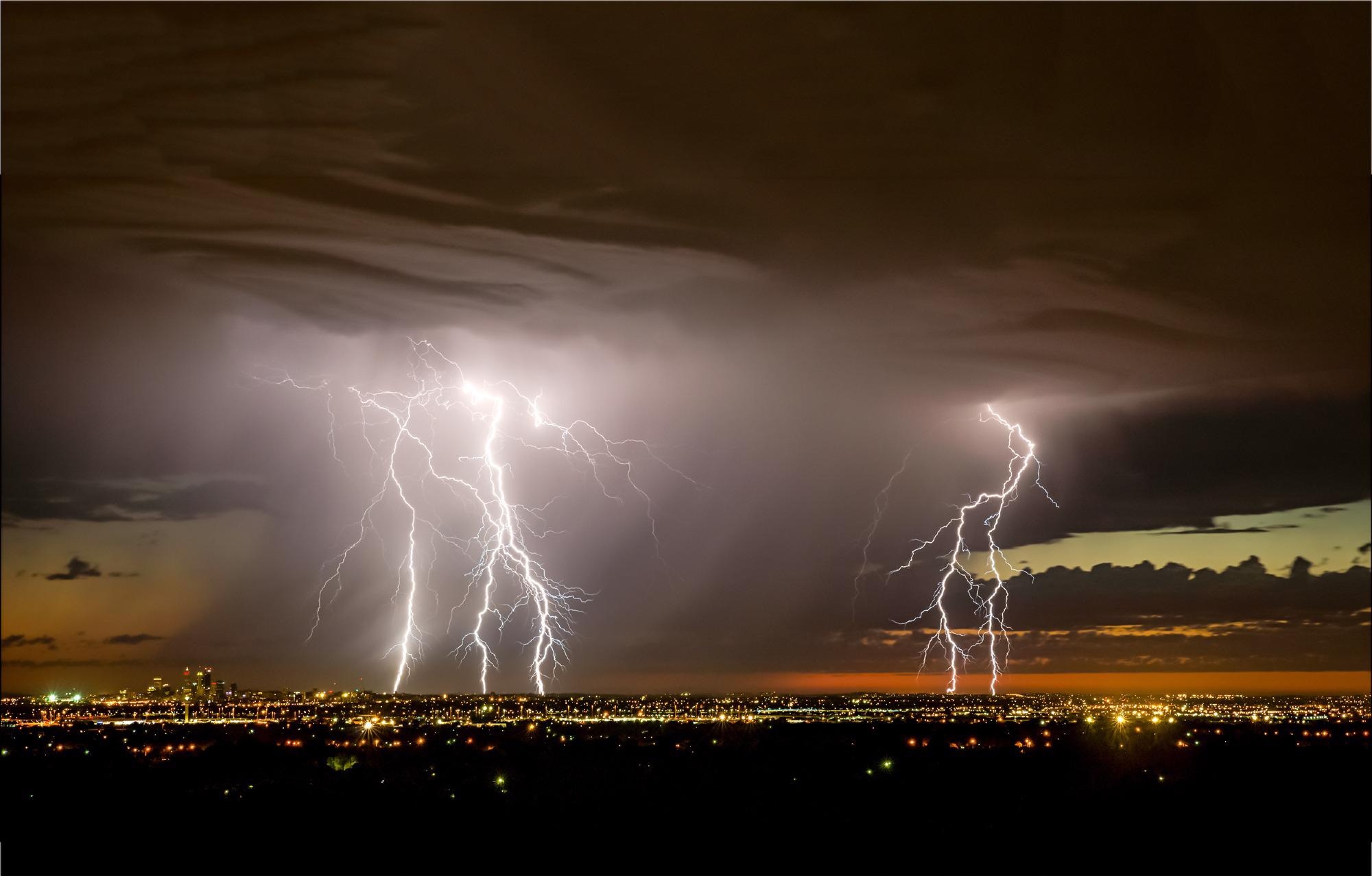Increased Lightning Storms may Amplify Arctic Warming