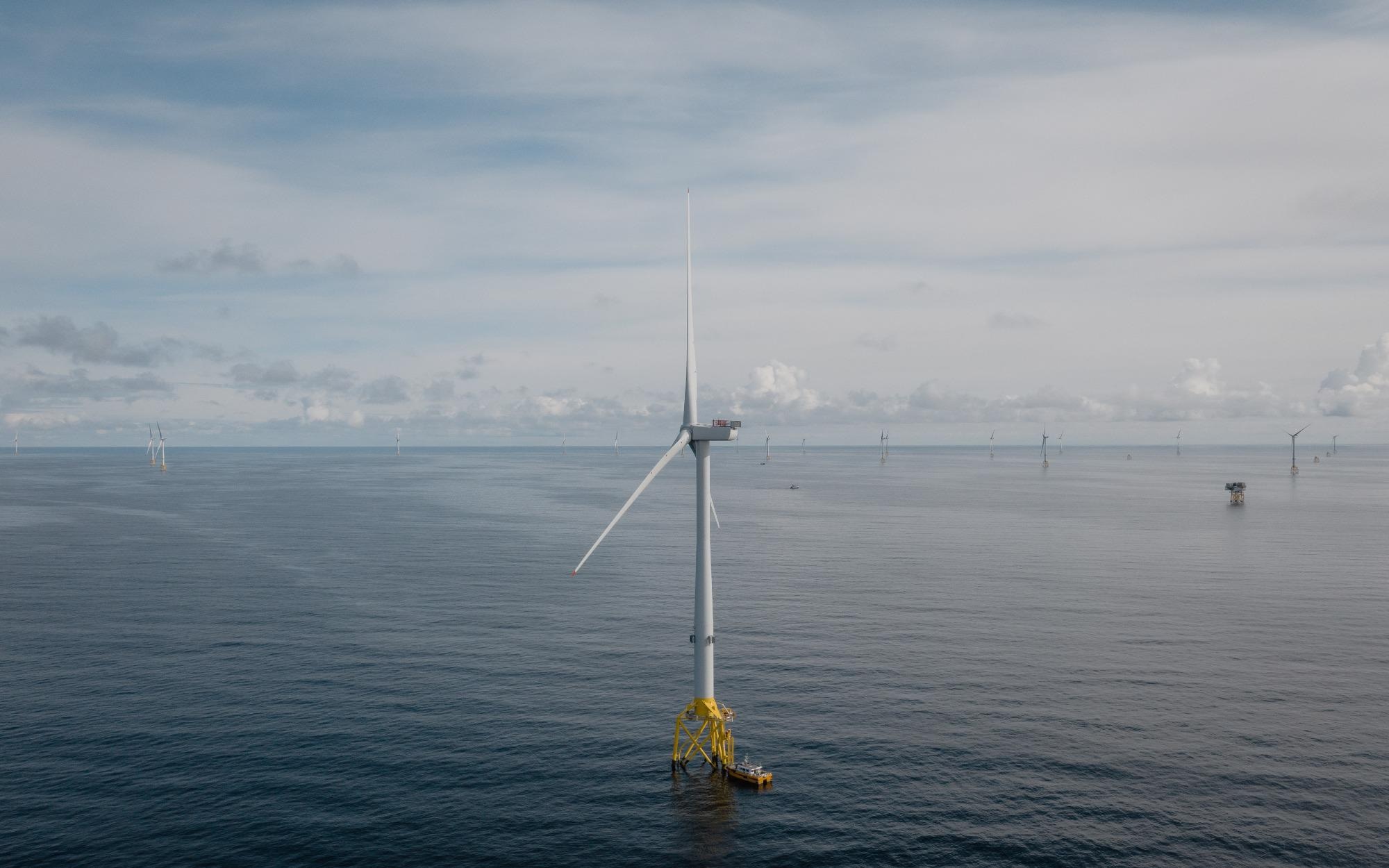 ‘First Power‘ Moray East  - Scotland’s Largest Windfarm – Begins Producing Electricity