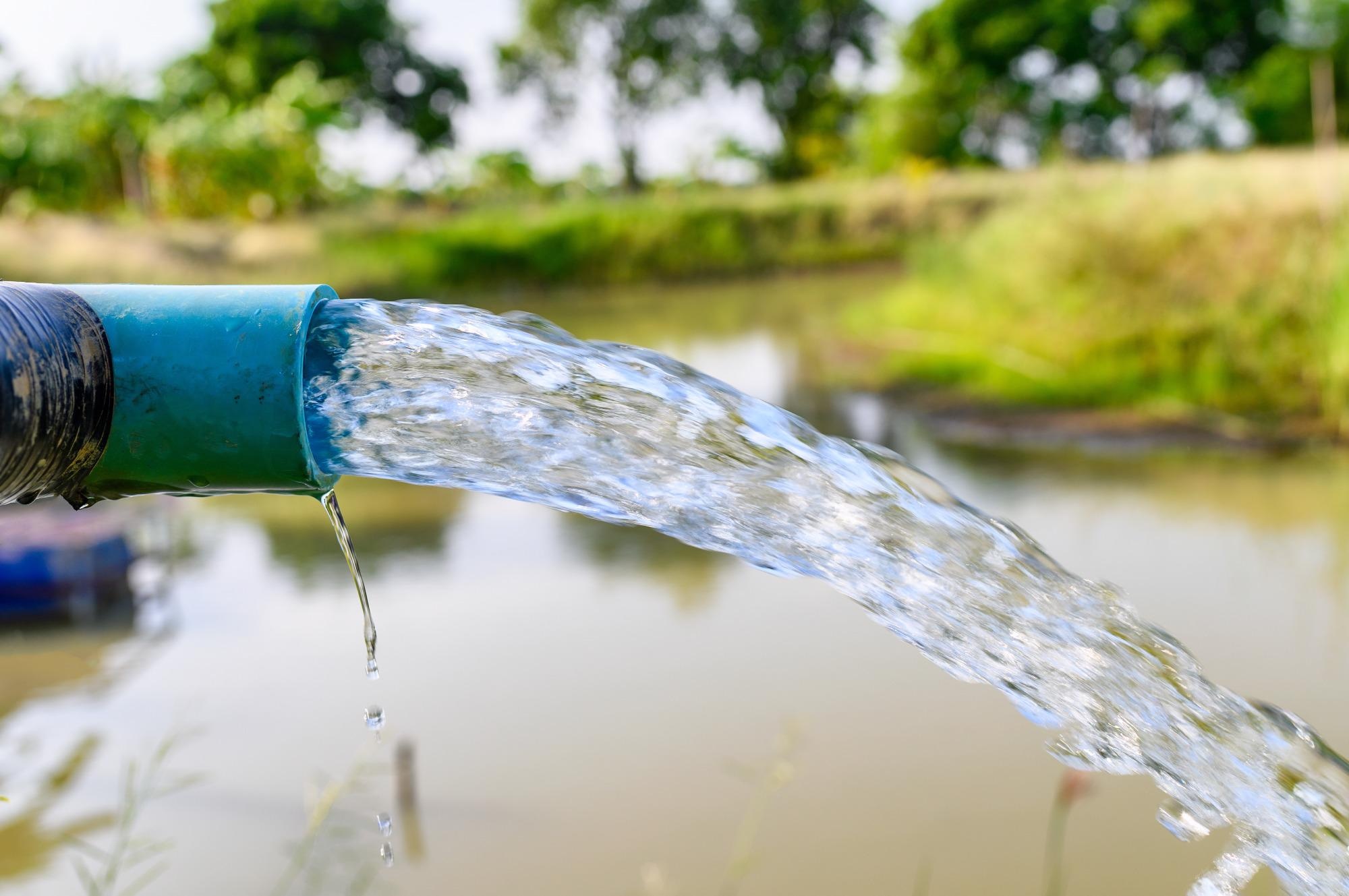 Unlined Disposal Pits Threaten Groundwater Resource in San Joaquin Valley.
