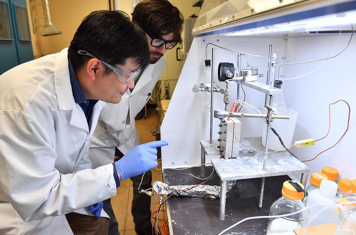Novel Reactor to Help Produce Pure Compressed Hydrogen.