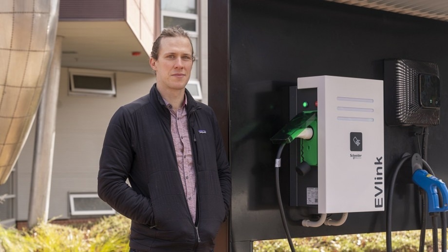 Feasibility of Electric Vehicles for Remote Communities in Australia