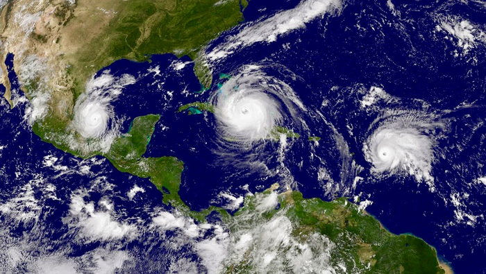 Artificial Ocean Cooling Futile to Weaken Hurricanes