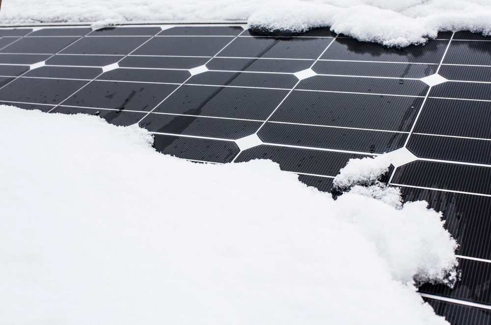 Improving Indoor-Measuring and Modeling of Bifacial Devices