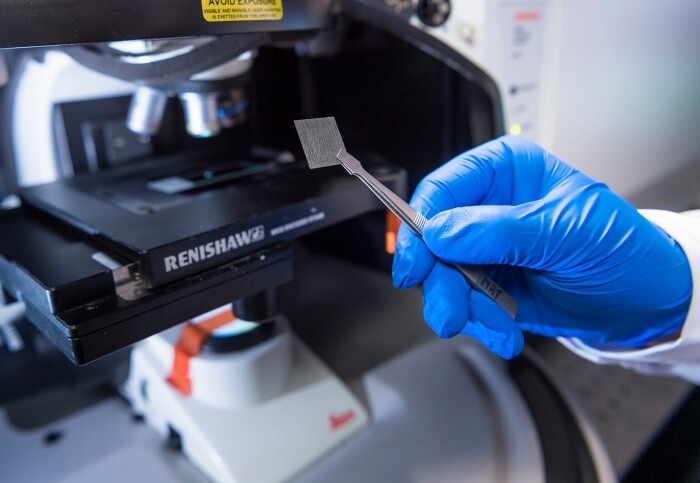 Increasing Renewable Energy Storage with Low-Cost and Efficient Catalyst