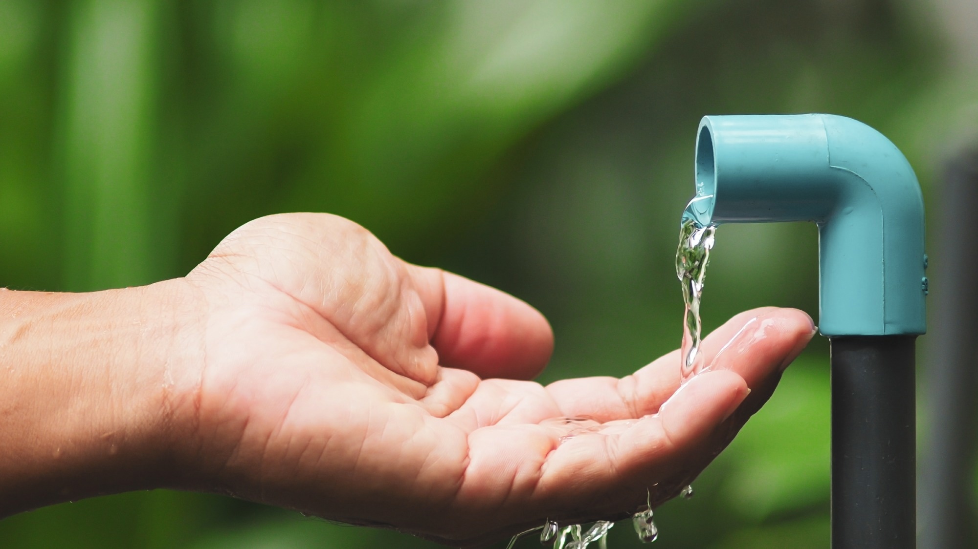 Reduction in Global Water Availability Driven by the Southern Hemisphere