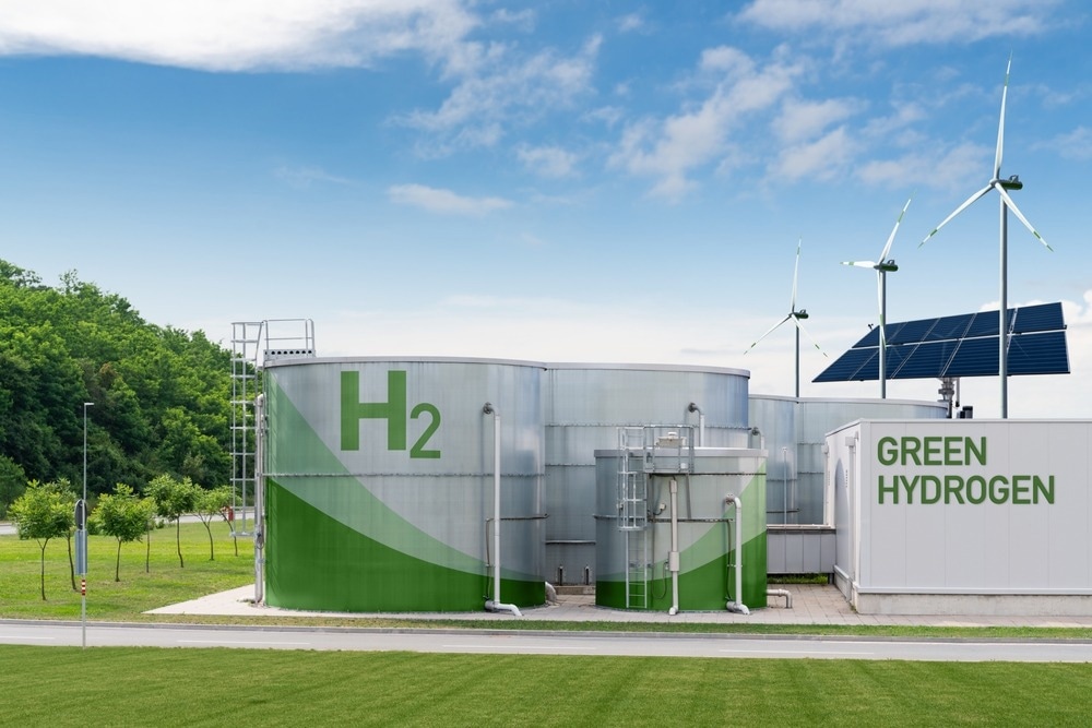 A Novel Approach to Generating Electrofuel from Carbon Dioxide and Green Hydrogen