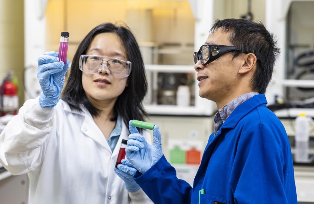 ORNL Develops Environmentally Friendly Lithium-Ion Battery Recycling Process