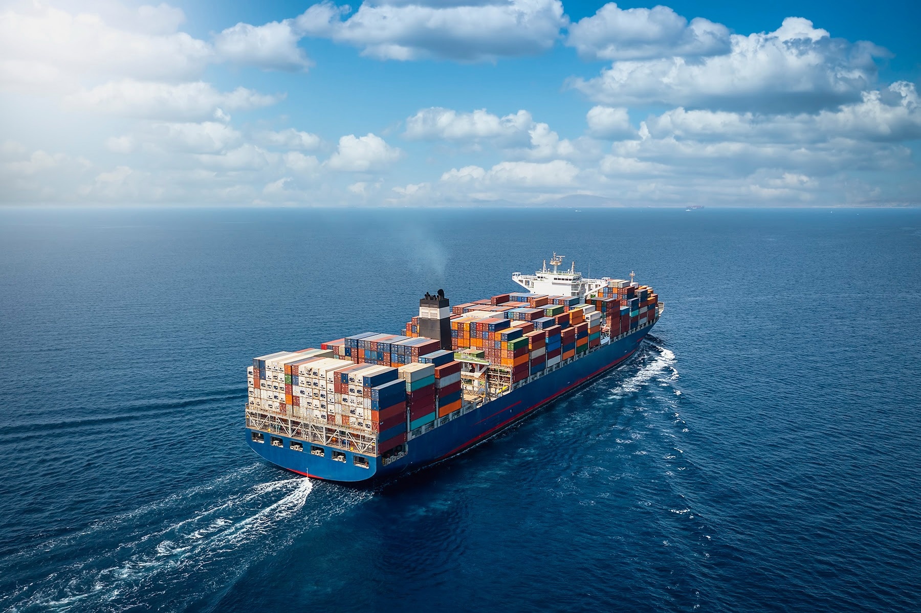 Australia and Singapore Partner in $20M Initiative to Reduce Maritime Emissions