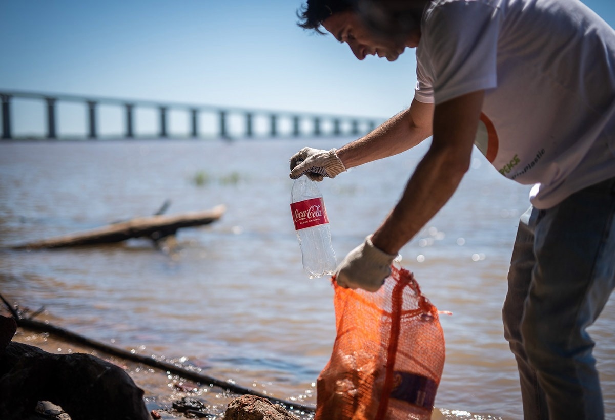 Consumer Goods Giants Drive Global Plastic Crisis