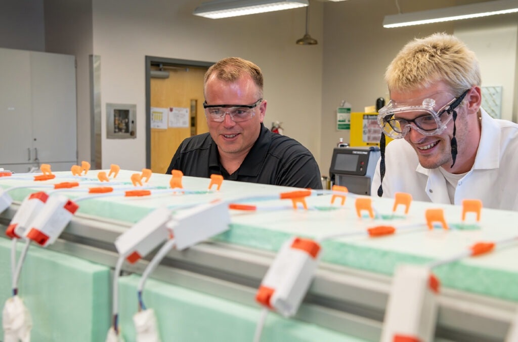 Lignin-Based Jet Fuel Offers Potential for Cleaner Aviation