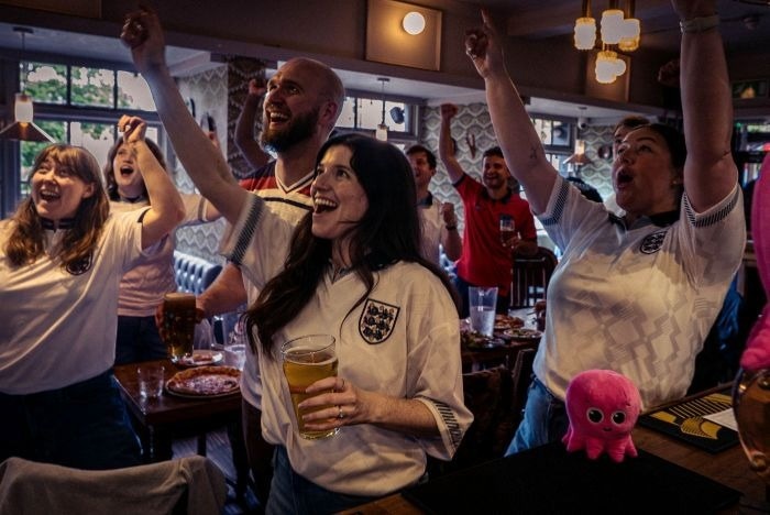Watt a Save! Octopus Energy Powers Pubs for Free During World Cup