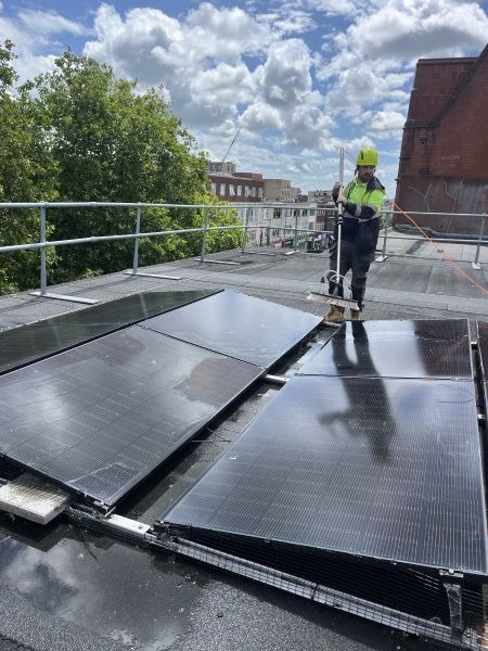 Dirty Solar Panels Could be Costing UK Businesses Thousands