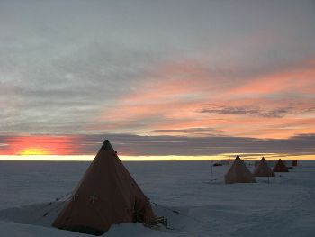 Thousand-Year Climate Reconstruction Provides New Insights into Environmental Change in Antarctica