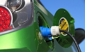 Survey Reveals Common Plug-In Hybrid User Trends