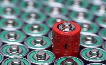 Highly Concentrated Electrolytes Help Improve Cycle Life of Sodium-Oxygen Batteries