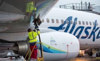 Alaska Airlines Flies First Commercial Flight Using New Renewable Biofuel
