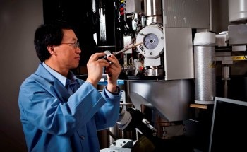 Research Video Shows Bubble-Blowing Battery in Action for First Time