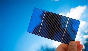 On Edge Perovskite Improves Solar Cell Efficiency