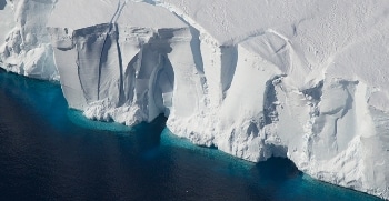 Study Shows Impact of El Niño Events on Antarctic Ice Shelves