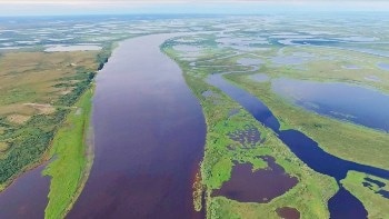 Thawing Siberian Permafrost Results in Increase of River Greenhouse Gas Emissions
