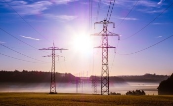 New AC-DC Hybrid System Capable of Reducing Electricity Prices and Enhancing Service