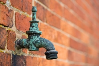 Manganese Can Accelerate Production of Lead Dioxide Under Certain Conditions