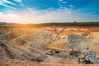 Rising Emissions from Global Land-Use Jeopardize Paris Climate Agreement Goals