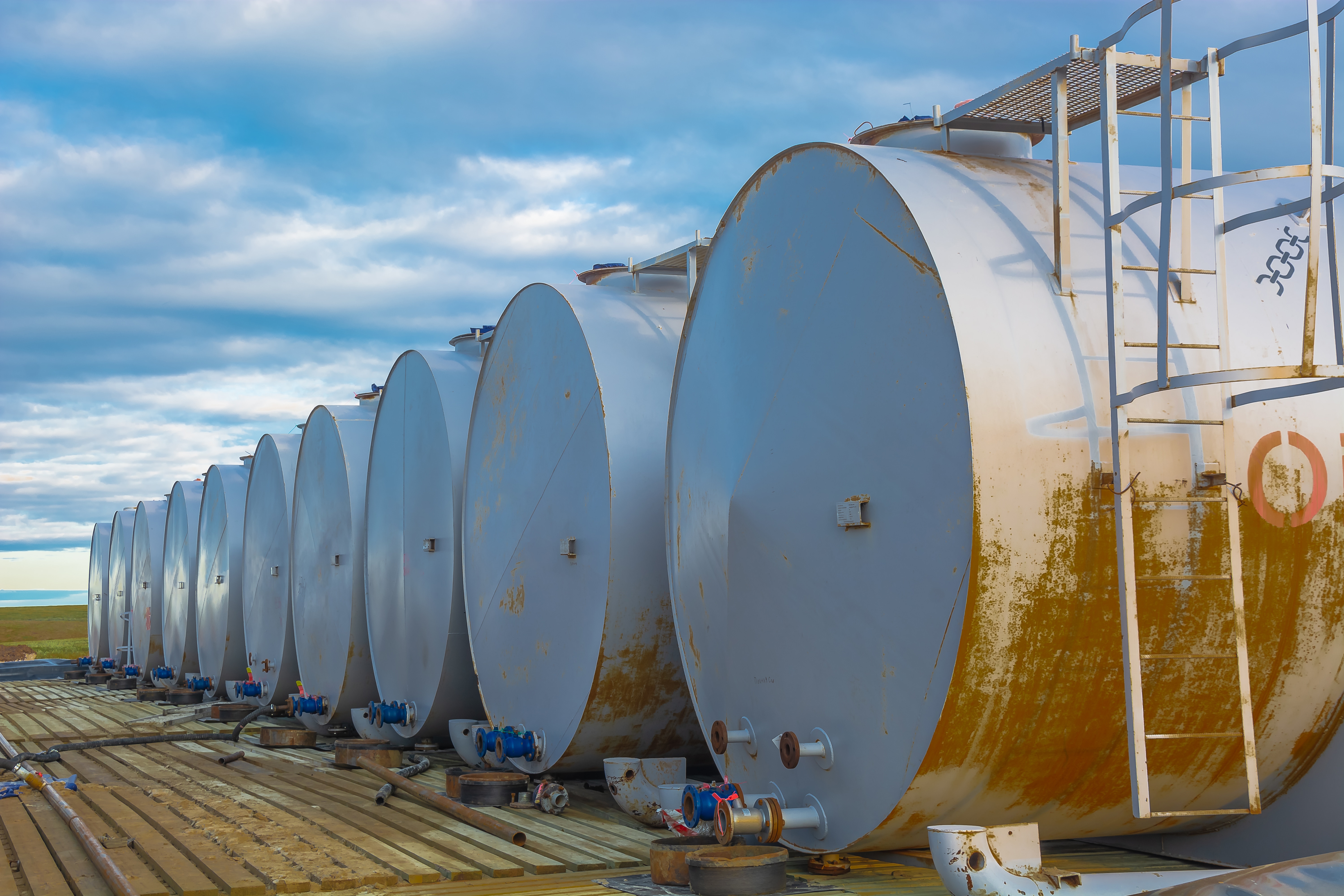 Scientists Investigate the Potential of Organic HQ Clathrates to Capture Key Greenhouse Gases