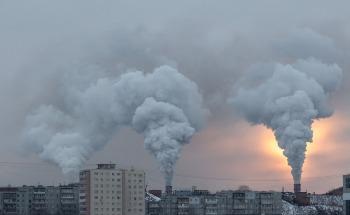 Study Highlights Link Between Atmospheric Pollutants and COVID-19 Incidence