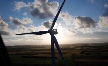 New Blade Recycling Technology Could Revolutionize Wind Power