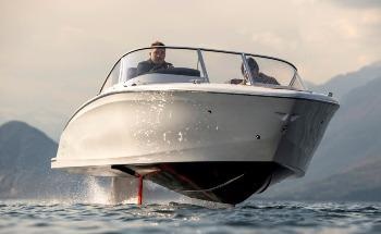 Electric Boats Square off in Monaco During World's Largest E-Boat Race