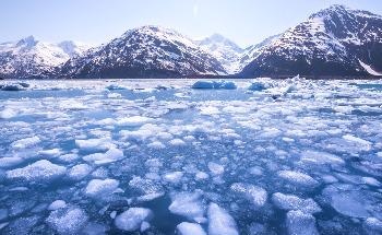 Sulfur Intervention Induced Solar Geoengineering to Reduce Greenland Icecap Melting