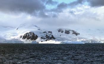 Organic Molecules Help Retain Iron Content in Greenland and Antarctic Waters