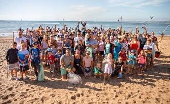 UK's Largest Clean-Up Operation with Mindful Chef & Ben Fogle
