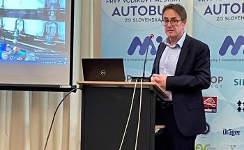 Hydrogen-Electric Minibus - Powered by Luxfer Gas Cylinders - Launches in Slovakia Ahead of Europe-Wide Showcase