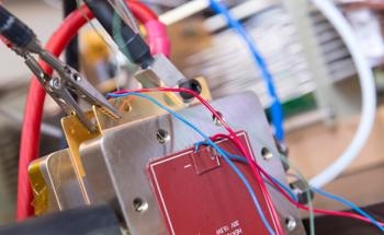 Hydrogen Fuel Cell Developed with Inexpensive Materials to Expand Its Usage