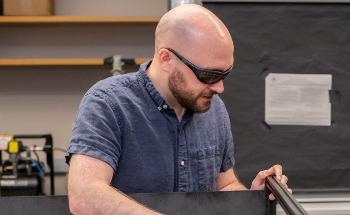 Chemist Gets Early Career Award from U.S. Department of Energy to Propel Study on Potential Fuel Cell Chemical Reaction